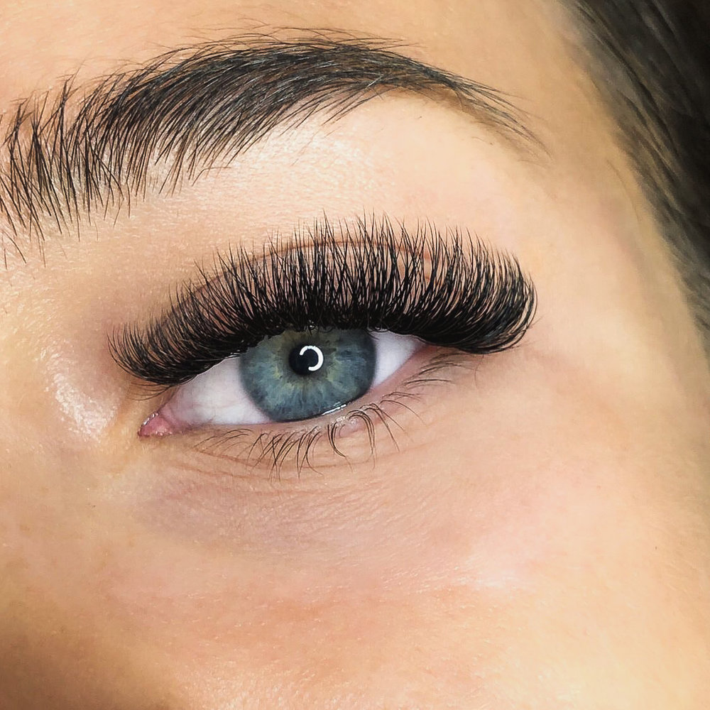Muses Lash gallery image