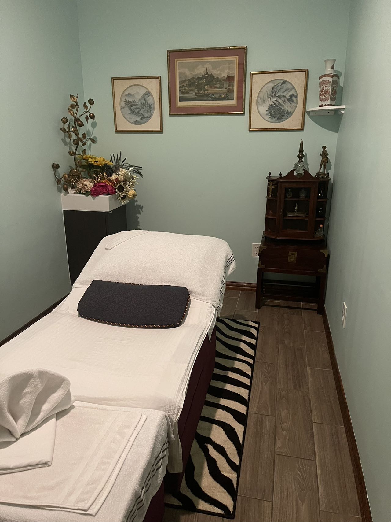 Max Relax SPA gallery image